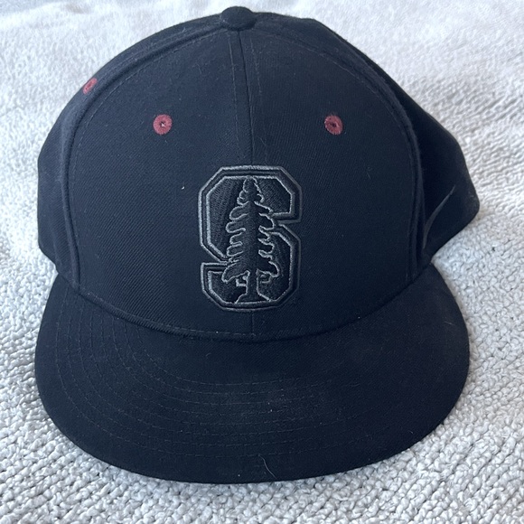 Nike Stanford Black Baseball Cap with Embroidered Logo snapback - Picture 1 of 7